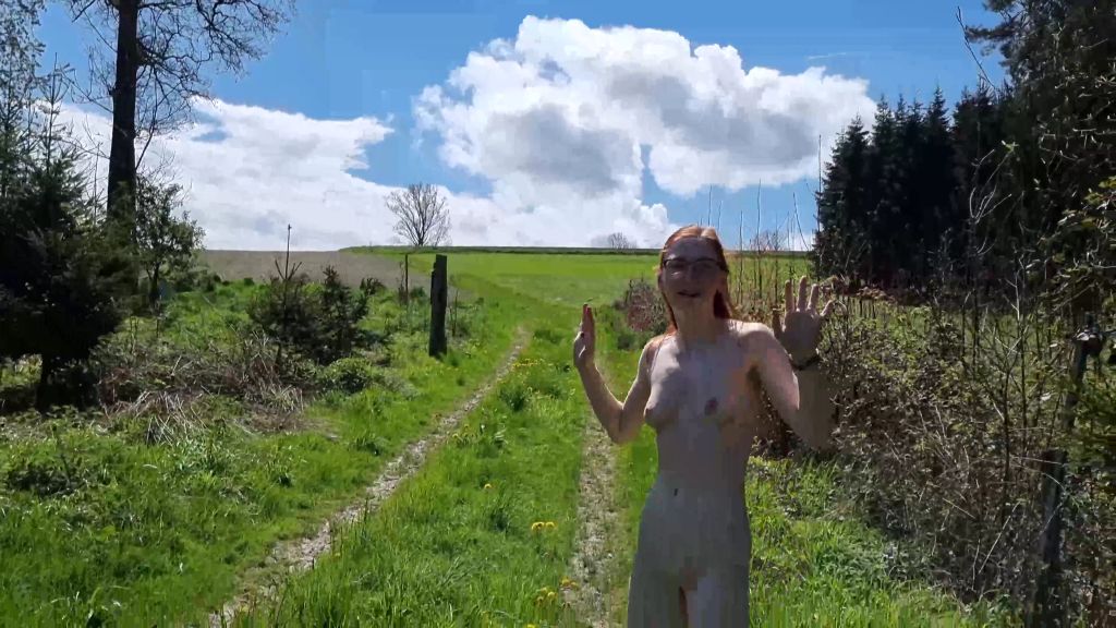 sexy foto nr. 4 von Super Riskant! Mal wieder mitten auf dem Weg gepisst!!