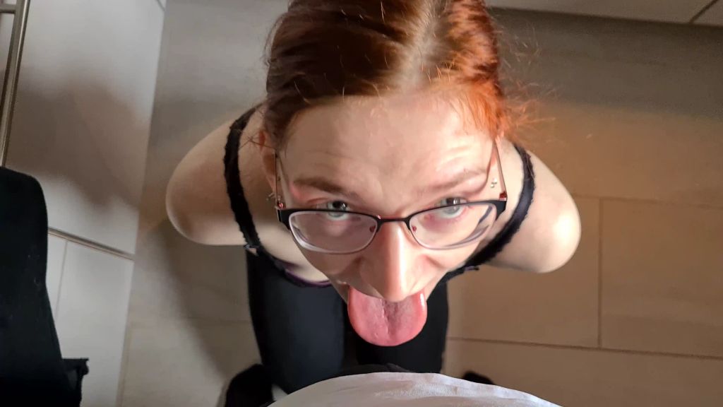 sexy foto nr. 3 von Backe, backe, Blowjob! Geiler Fick für die Bäckerin