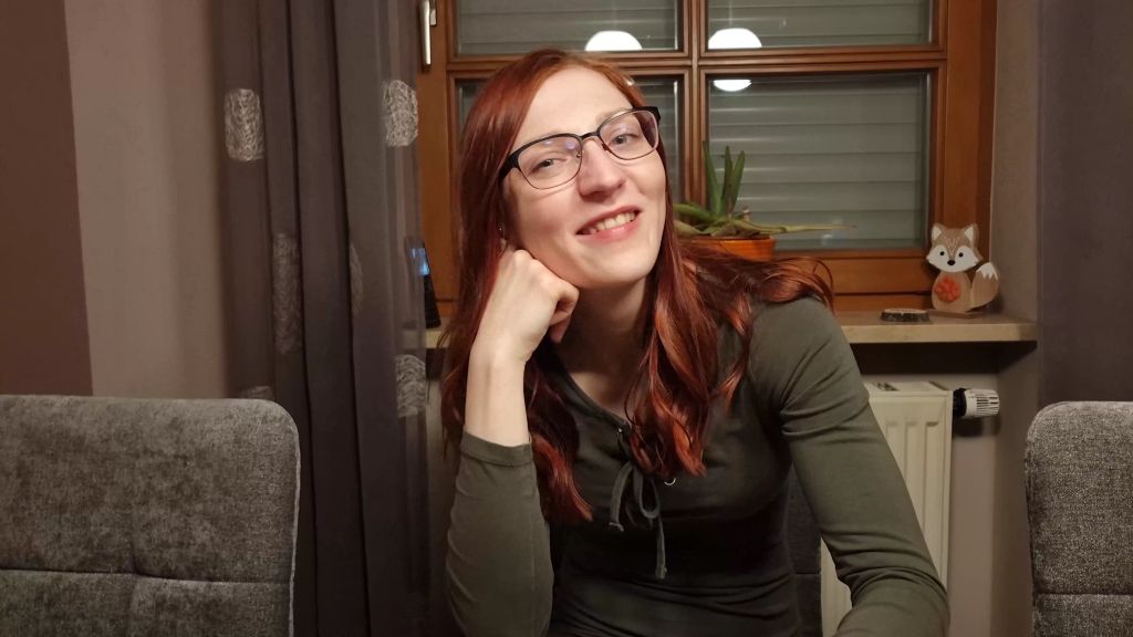 sexy foto nr. 3 von Schamlos! Er war hilfsbereit, ich wollte nur seine Sahne!