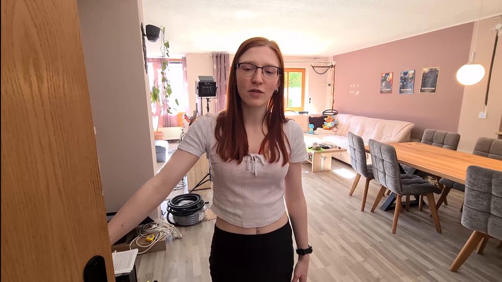 sexy foto nr. 1 von Dreist!!! Er täuscht Verletzung vor für Mitleidsfick