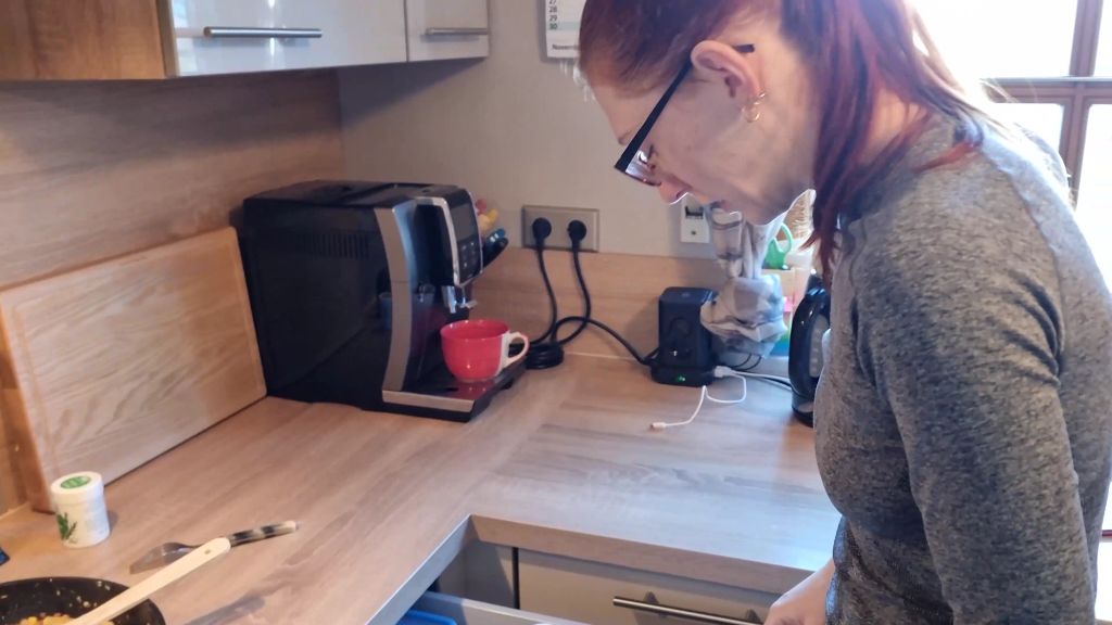 sexy foto nr. 3 von Wenn das die Alte erfährt! BJ für hilfsbereiten Bauern