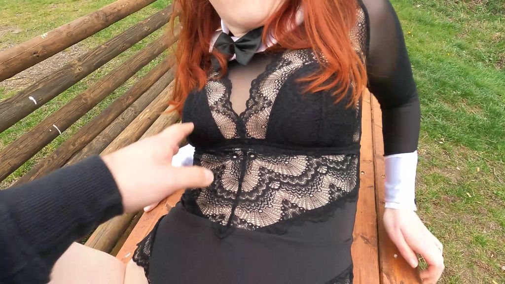 sexy foto nr. 8 von Perverser Oster-Outdoorfick! So geil wars noch nie!!!