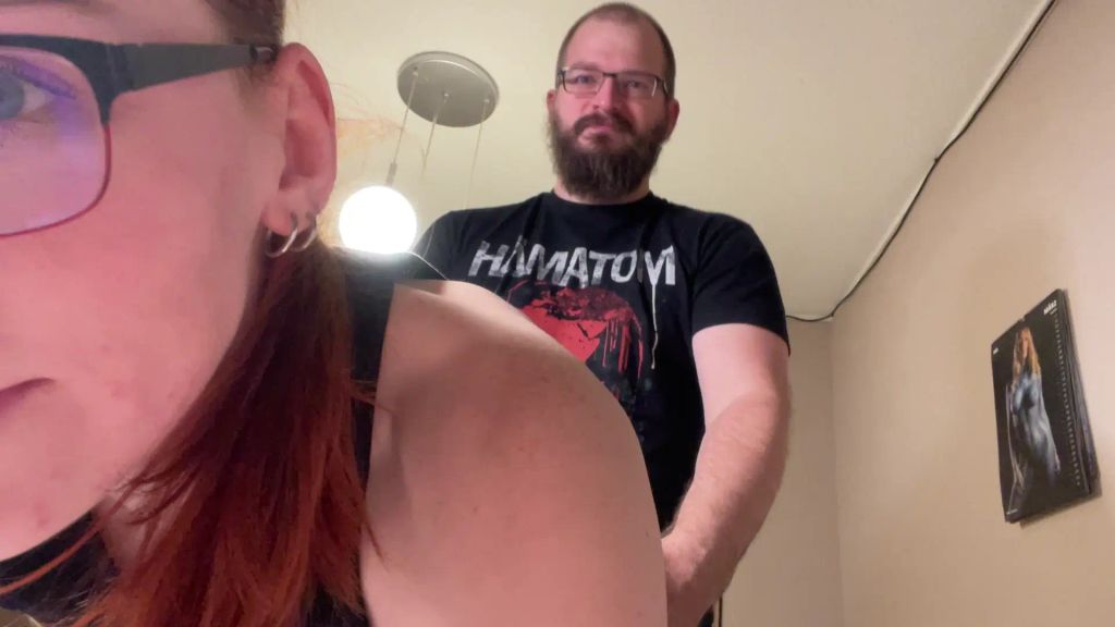 sexy foto nr. 5 von Fuck!!! Mein Stepbro muss helfen! Ich komme nicht raus!