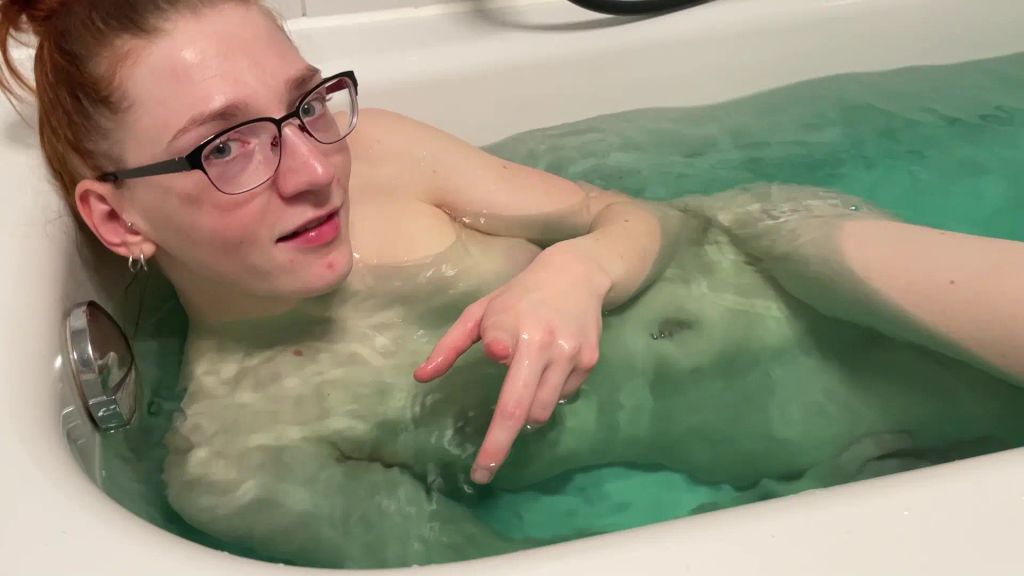 sexy foto nr. 7 von Nie hab ich meine Ruhe! Stepro greift mich beim Baden ab