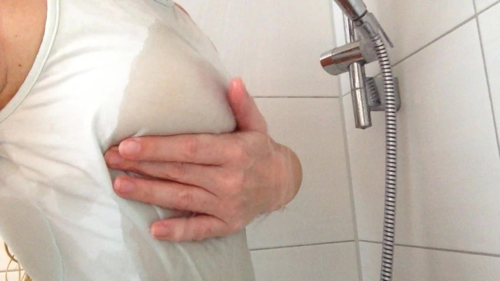 Vorschaubild 3 zum Video „Für alle Wet T-Shirt Fans“