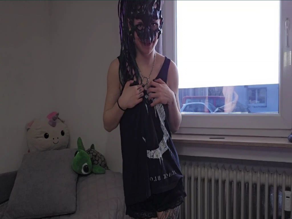 sexy foto nr. 2 von Wenn das meine Familie erfährt! Ich zeig mich komplett Nackt