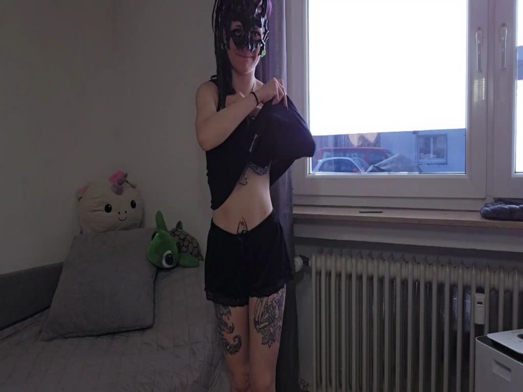 sexy foto nr. 3 von Wenn das meine Familie erfährt! Ich zeig mich komplett Nackt