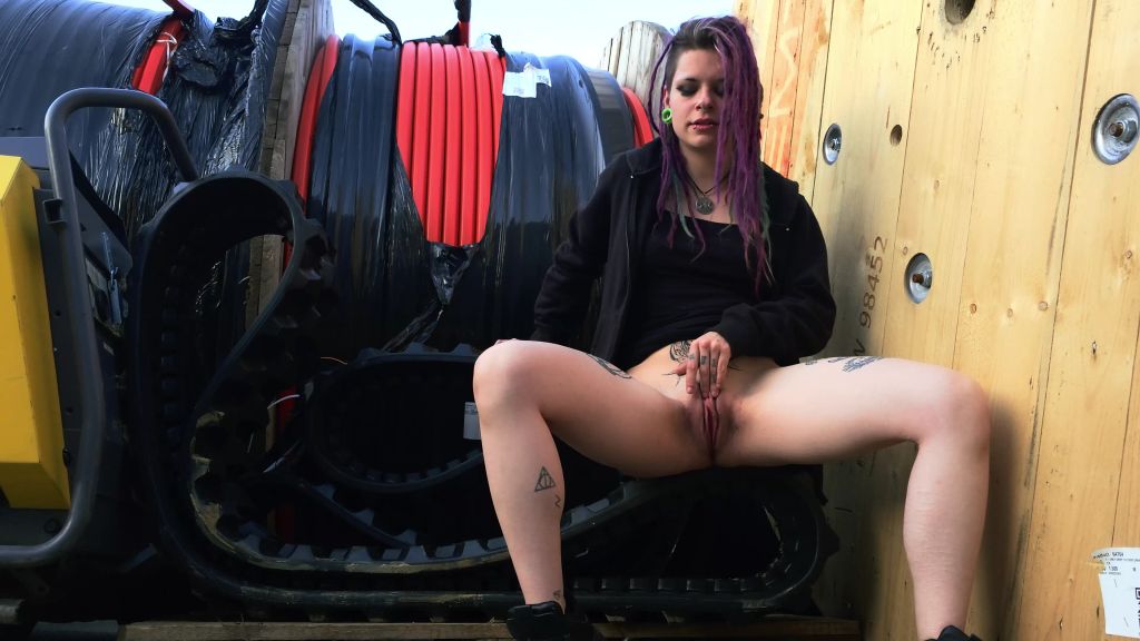 sexy foto nr. 6 von ERWISCHT!!! So krass peinlich! Erstes Mal Outdoor