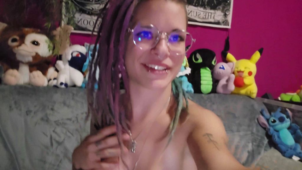 sexy foto nr. 1 von Glas so tief in meiner Pussy – Mein erstes Mal Glasdildo