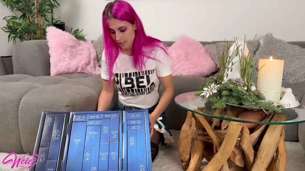 sexy foto nr. 1 von CREAMPIE mit dem Plug im Arsch