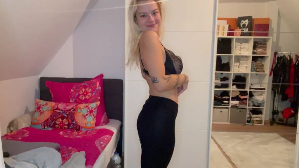sexy foto nr. 5 von Mein erstes mal NACKT!!