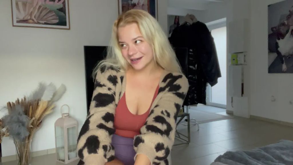 sexy foto nr. 2 von Hey ich bin Anna! Ich stelle mich vor !!