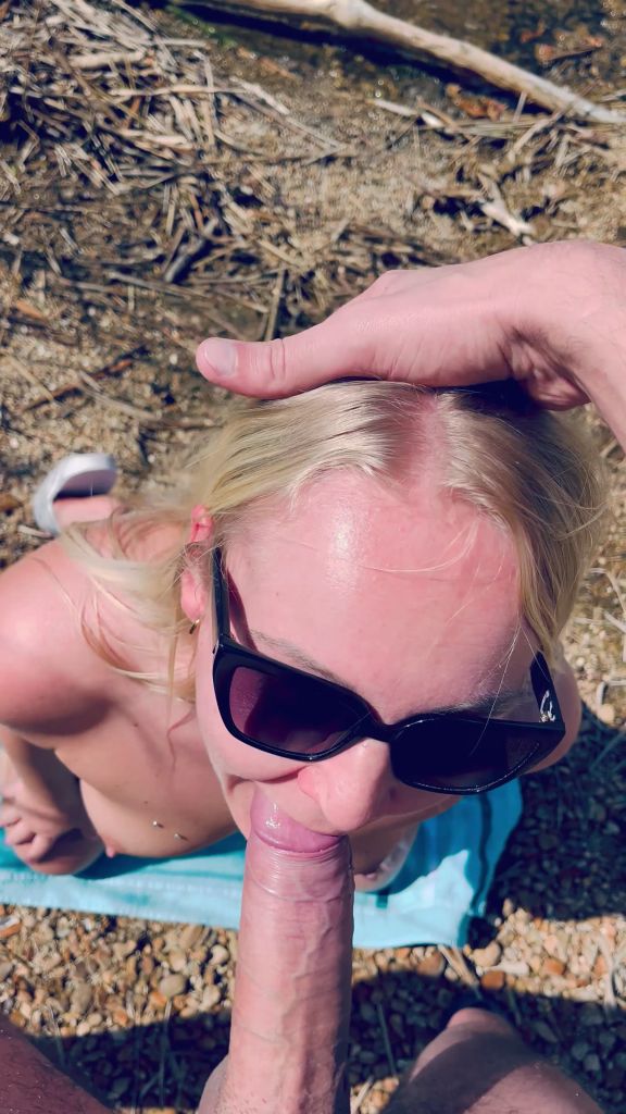 Vorschaubild 7 zum Video „|| Outdoor-Blowjob am See mit Monster-Penis ||“