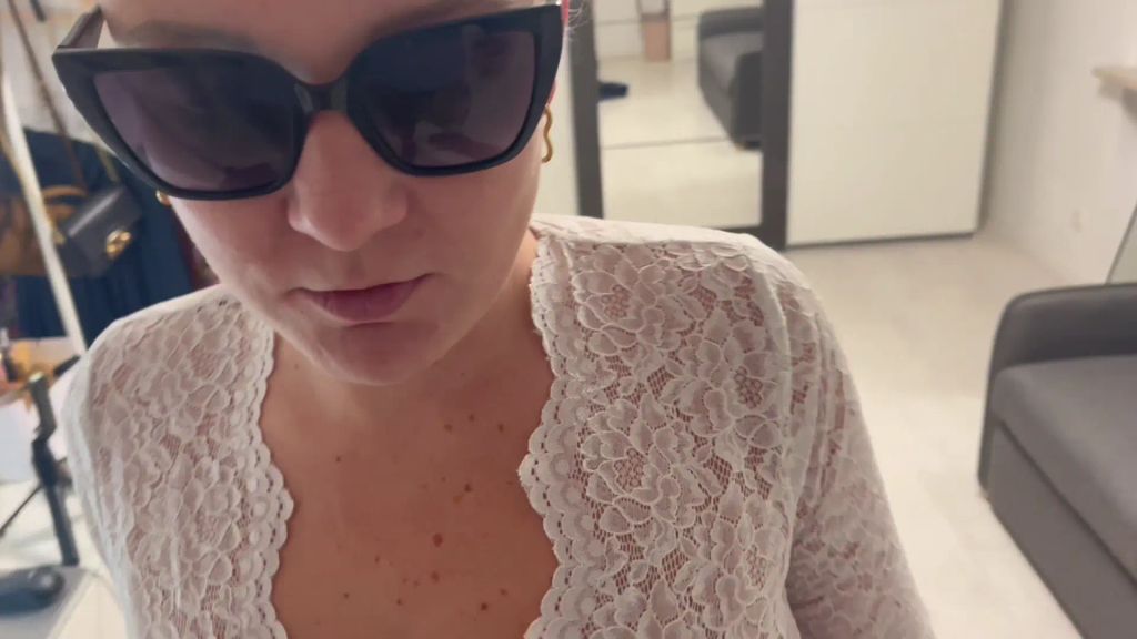 Vorschaubild 2 zum Video „Oktoberfest-Aufriss. Dirndl-Schlampe nimmt Lederhosn Schwanz“