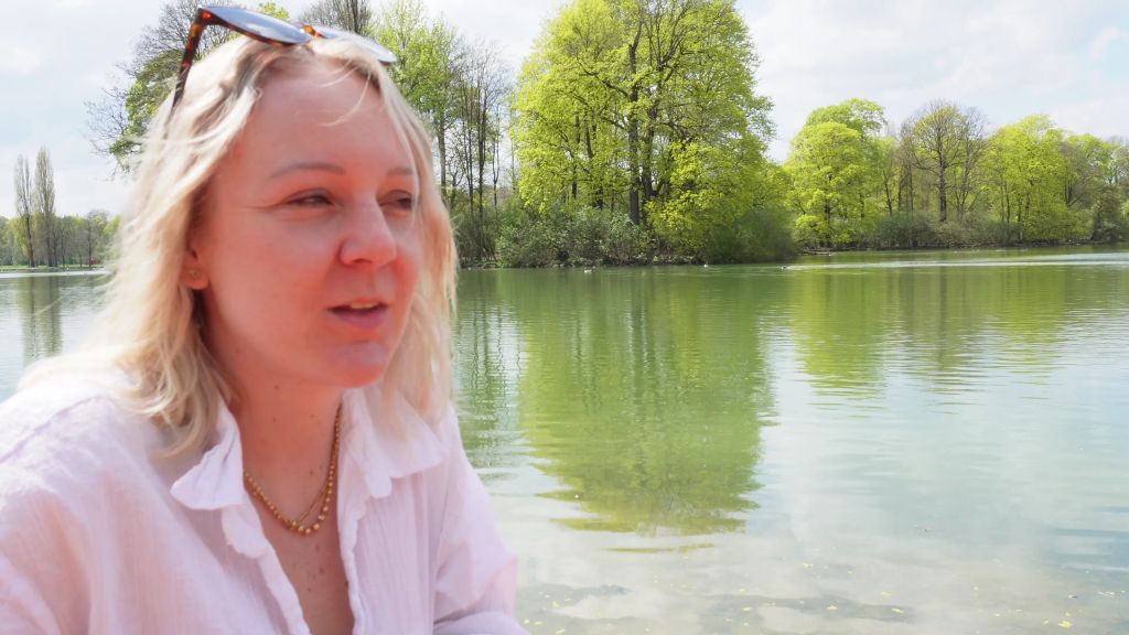Vorschaubild 2 zum Video „Mein Sex-Debüt OHNE Maske | Im Biergarten abgeschleppt“