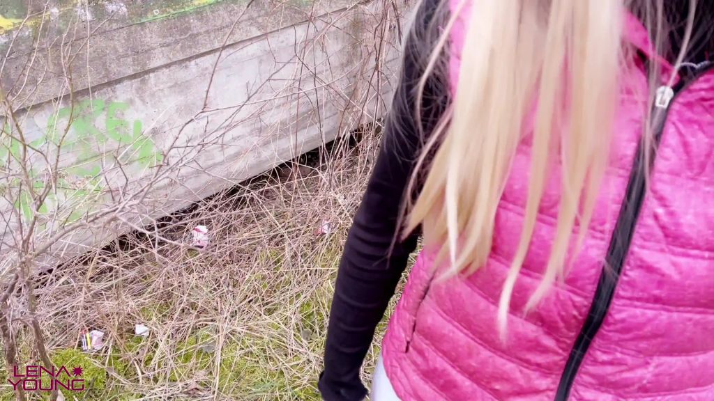 Vorschaubild 2 zum Video „Ohne Gummi weg geflankt“