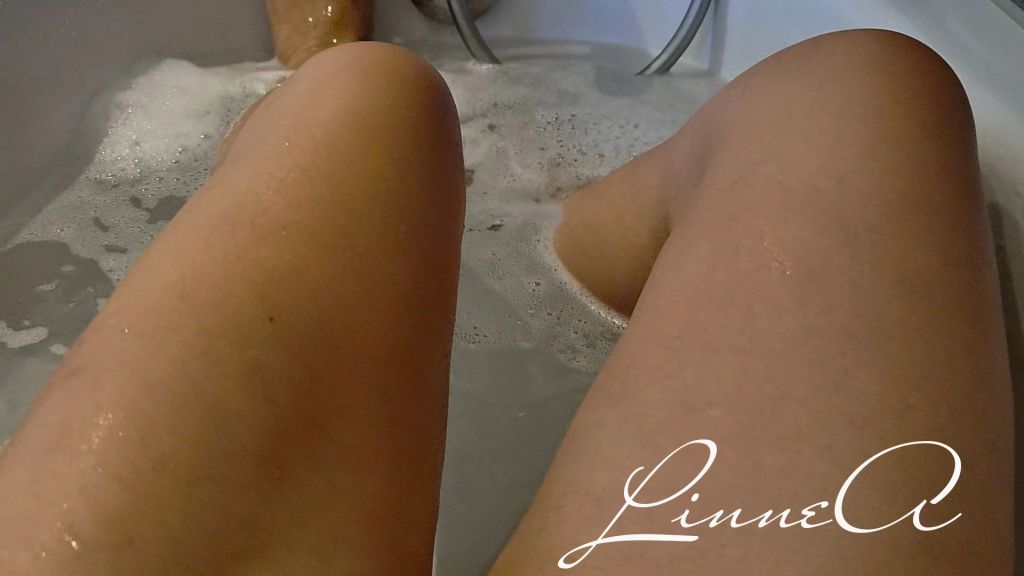 Vorschaubild zum Video „Ein Busch geht baden“ von Linnea