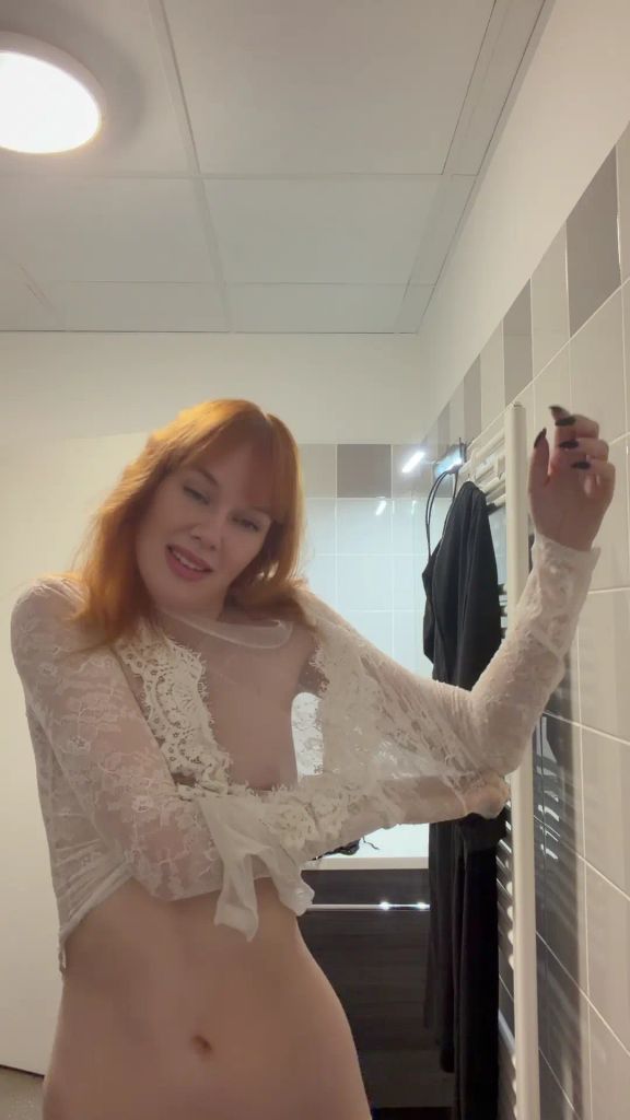 Vorschaubild 8 zum Video „Ich zeige dir meine Lieblingsunterwäsche/Dessous 🤭👙“