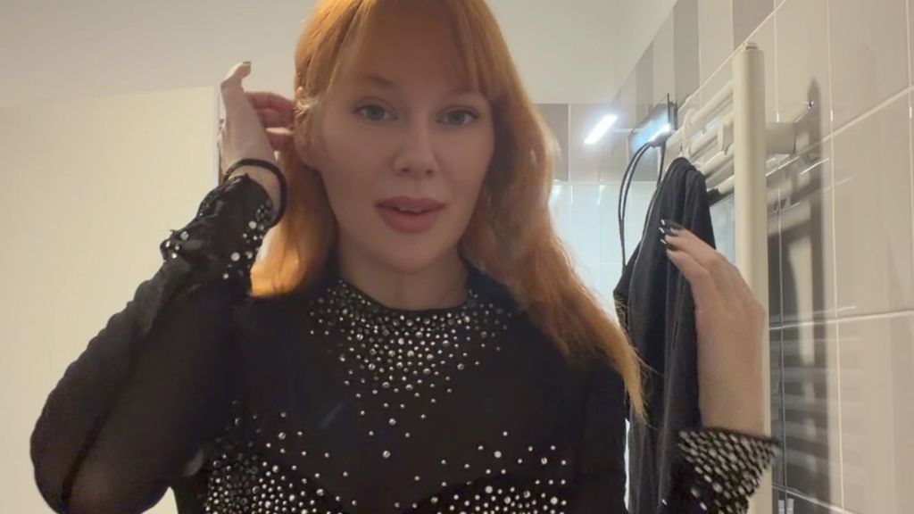 Vorschaubild zum Video „Ich zeige dir meine Lieblingsunterwäsche/Dessous 🤭👙“ von Ophelia Golde