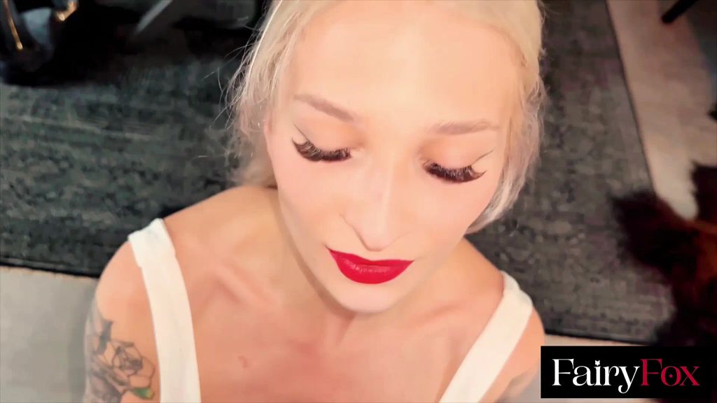 Vorschaubild 2 zum Video „Neue Jeans führt zu fetten ANAL CREAMPIE“