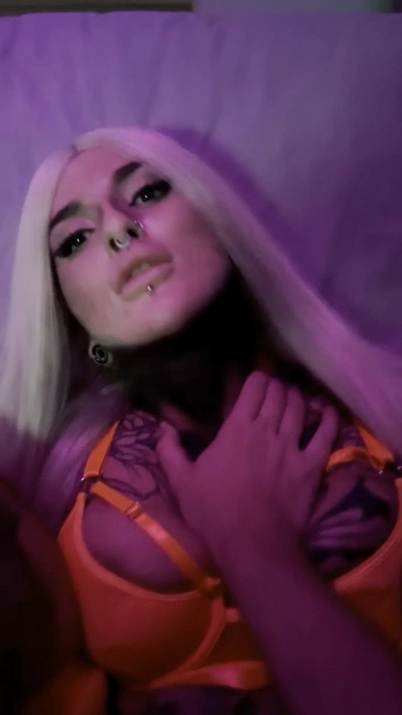 Vorschaubild zum Video „10 Minutes You Won’t Forget 🥵“ von Lexxis Blck