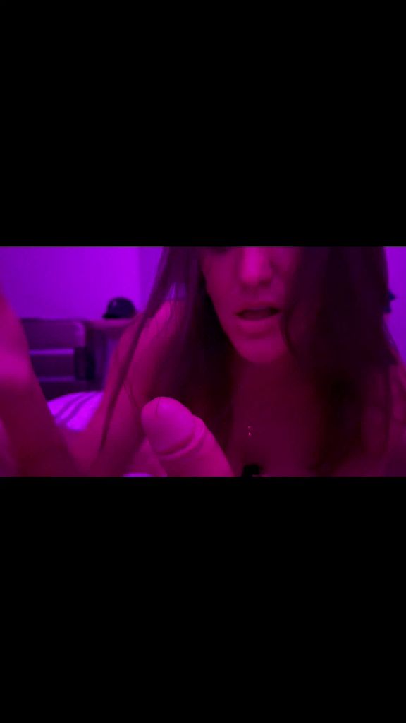Vorschaubild 3 zum Video „Blowjob wurde zum Hardcore Kehlenfick 🤤“