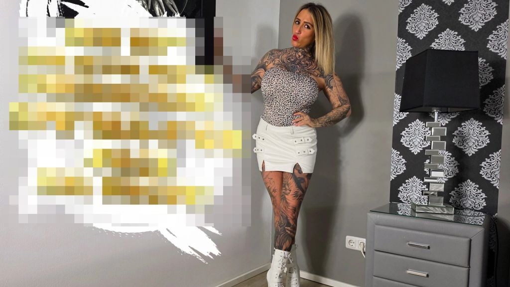 Vorschaubild zum Video „Der WIXX mir in die Fresse Tauschdeal! Sperma-Face XXL!!!“ von Queen Paris