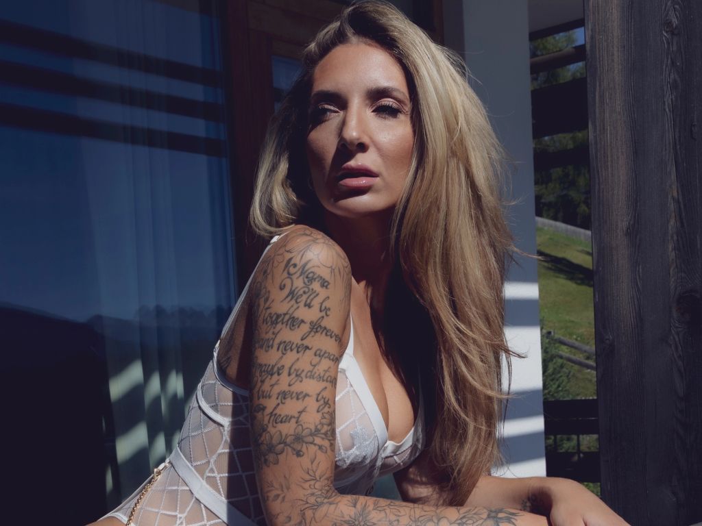 Profilfoto 7 von Lou Michelle