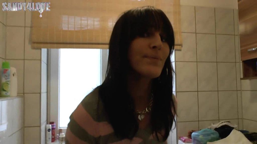 sexy foto nr. 4 von kleines Piss-Video zum Wochenende