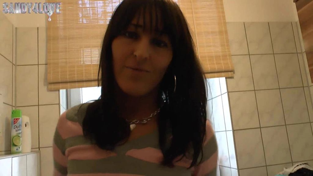 sexy foto nr. 7 von kleines Piss-Video zum Wochenende