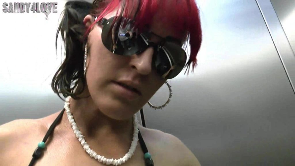 sexy foto nr. 2 von geile Only Ebba-EXTREM kurz! mit Fickschlitz!