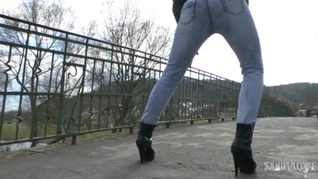 sexy foto nr. 9 von neue Jeans für meinen Knack-Arsch!