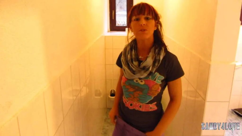 sexy foto nr. 1 von wenn der KAFFEE drückt!