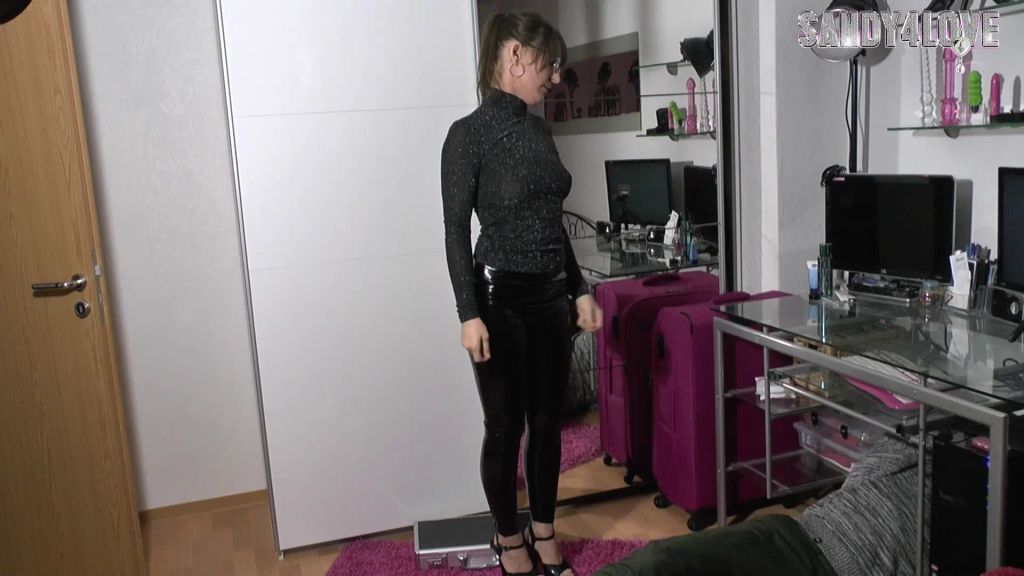 sexy foto nr. 1 von OMG! Computerreparatur endet mit CREAMPIE+NS!!