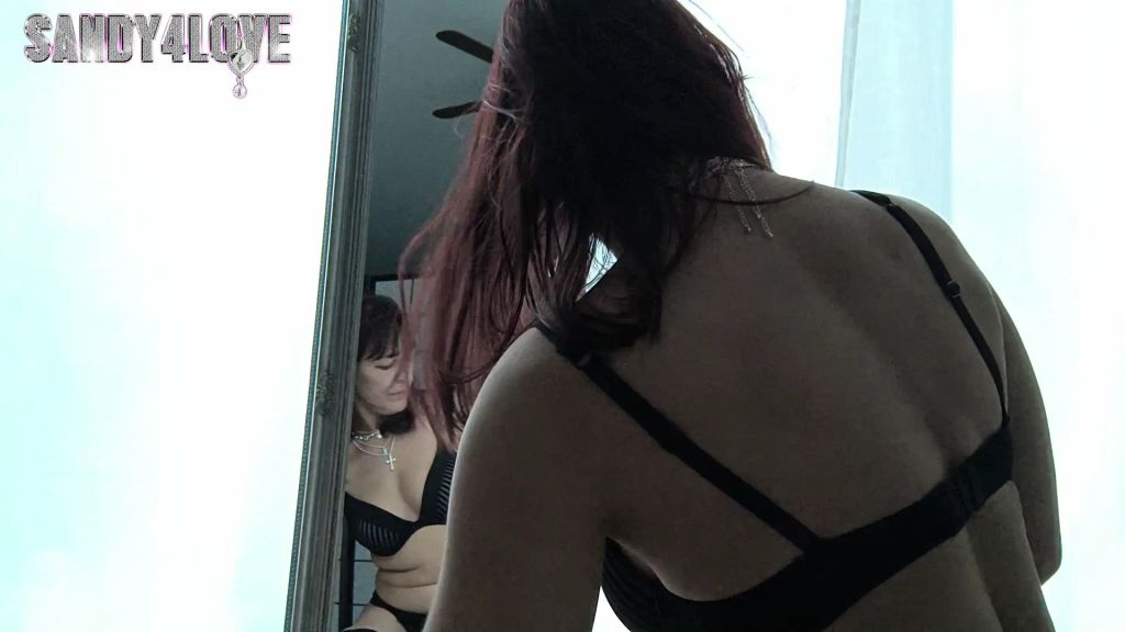 sexy foto nr. 3 von Black Lingerie-No Nude!