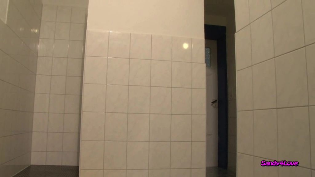 sexy foto nr. 2 von in die Dusche pissen
