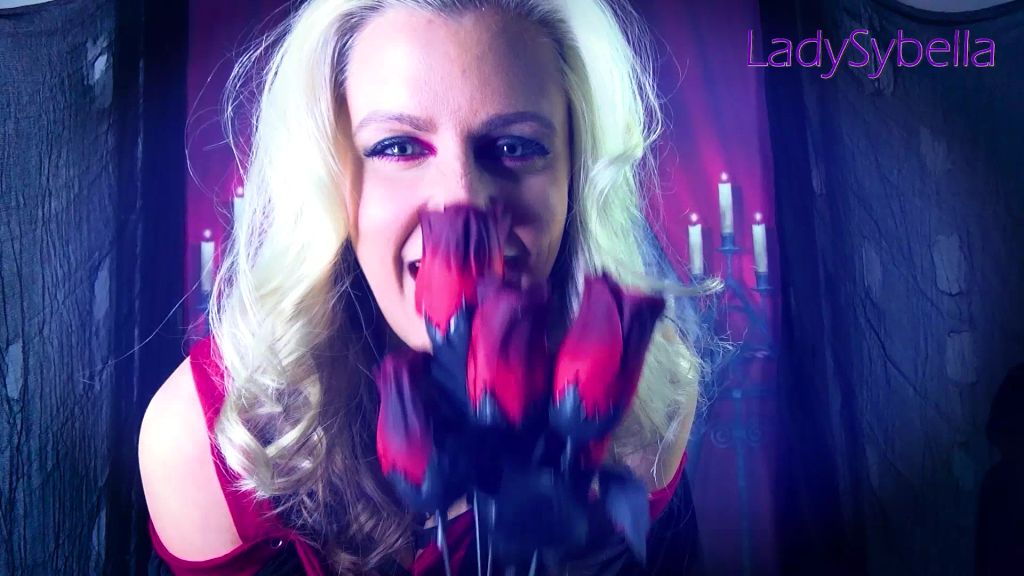 sexy foto nr. 1 von TRAILER - Date mit einer Vampirin