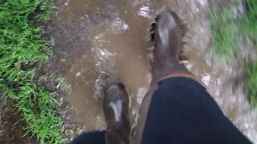 sexy foto nr. 10 von Aigles im Regen