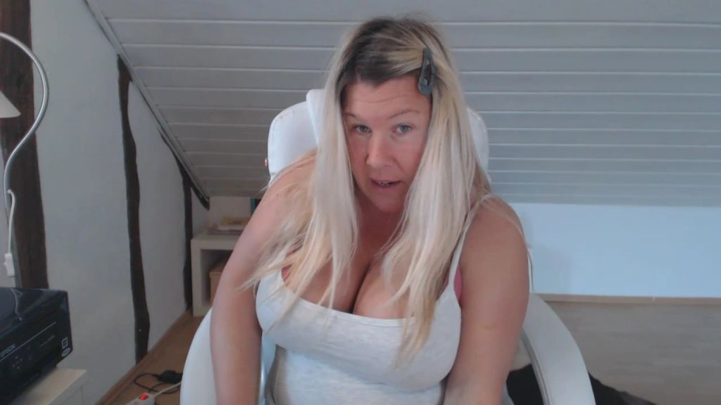 sexy foto nr. 8 von Vorschauvideo Nov/2014