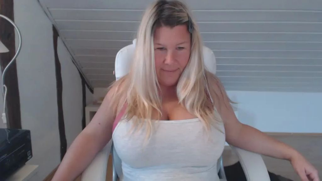 sexy foto nr. 1 von bewirb dich JETZT ! 28.12.2014