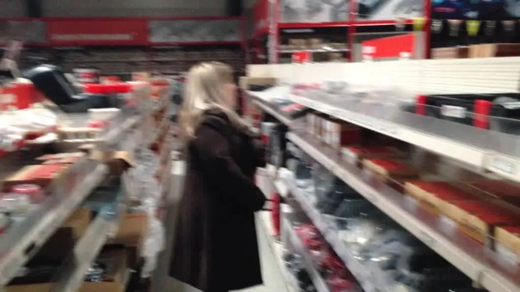 SUPER-PUBLIC im BAUMARKT !!!