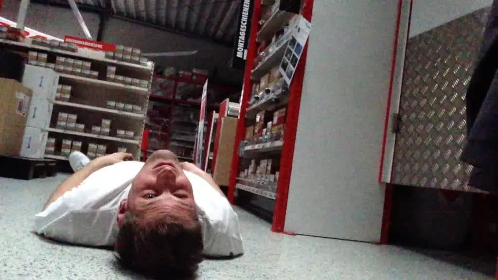 sexy foto nr. 1 von Das Jüngelchen ausm Baumarkt