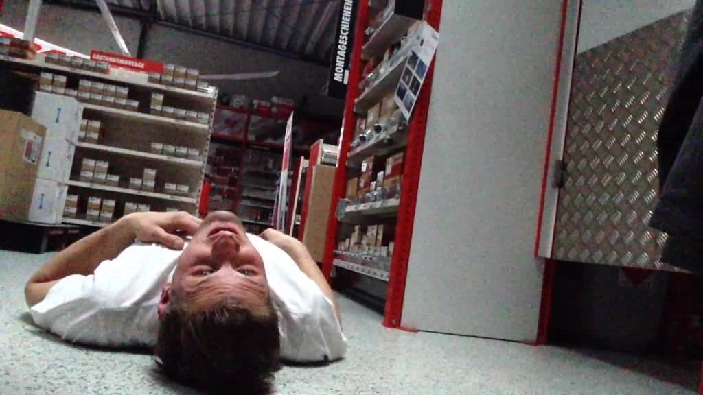 sexy foto nr. 2 von Das Jüngelchen ausm Baumarkt