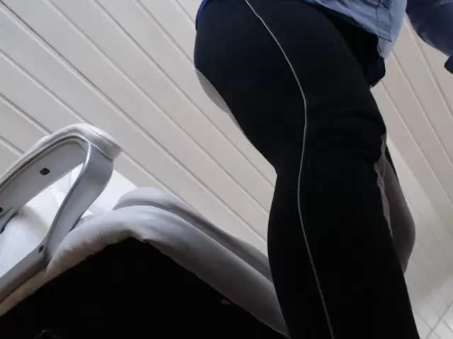 sexy foto nr. 1 von Ich zähl von 20 runter - bei 1 will ich SPERMA !!