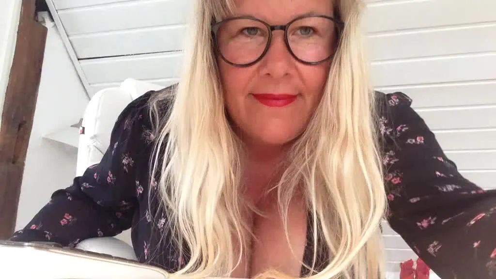 sexy foto nr. 1 von Meine Bewerbung bei Dir - unser Vorstellungsgespräch