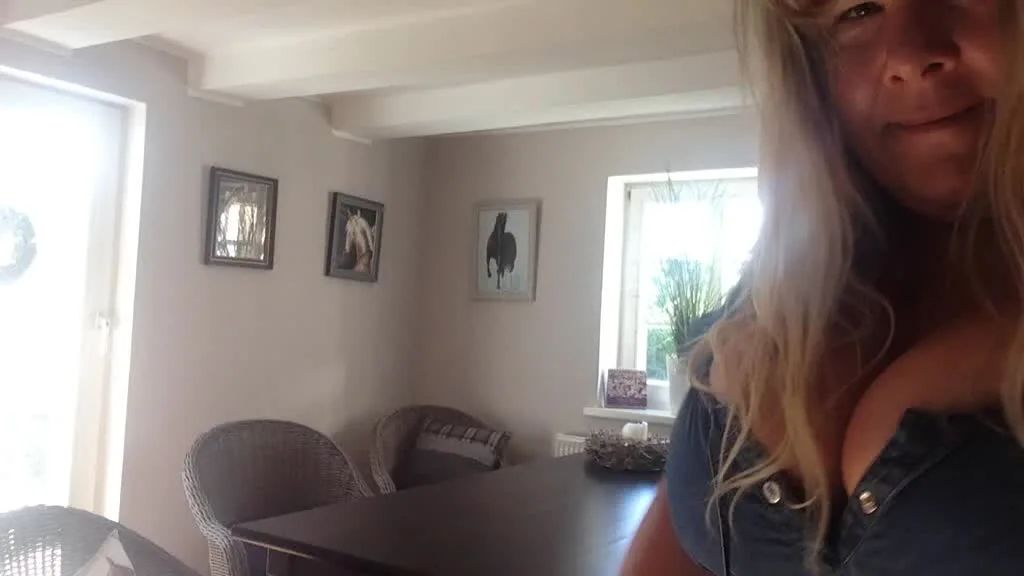 sexy foto nr. 1 von Deine Alte lässt Dich nicht ran ?- NIMM MICH !