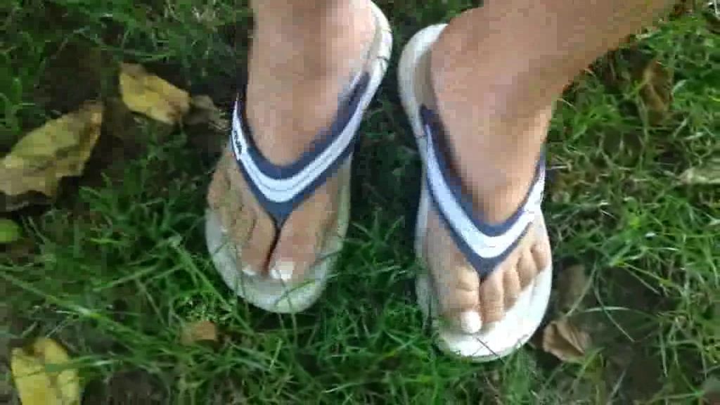 FOOTWALK FLIPPY FLOPPY