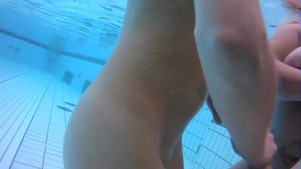 sexy foto nr. 9 von Unterwasser Blowjob