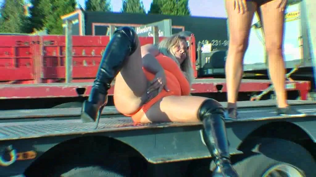 sexy foto nr. 8 von Industriegebiet Revierpiss
