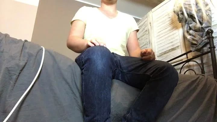 sexy foto nr. 1 von Skaterboy beim Wichs erwischt & weitergeholfen !